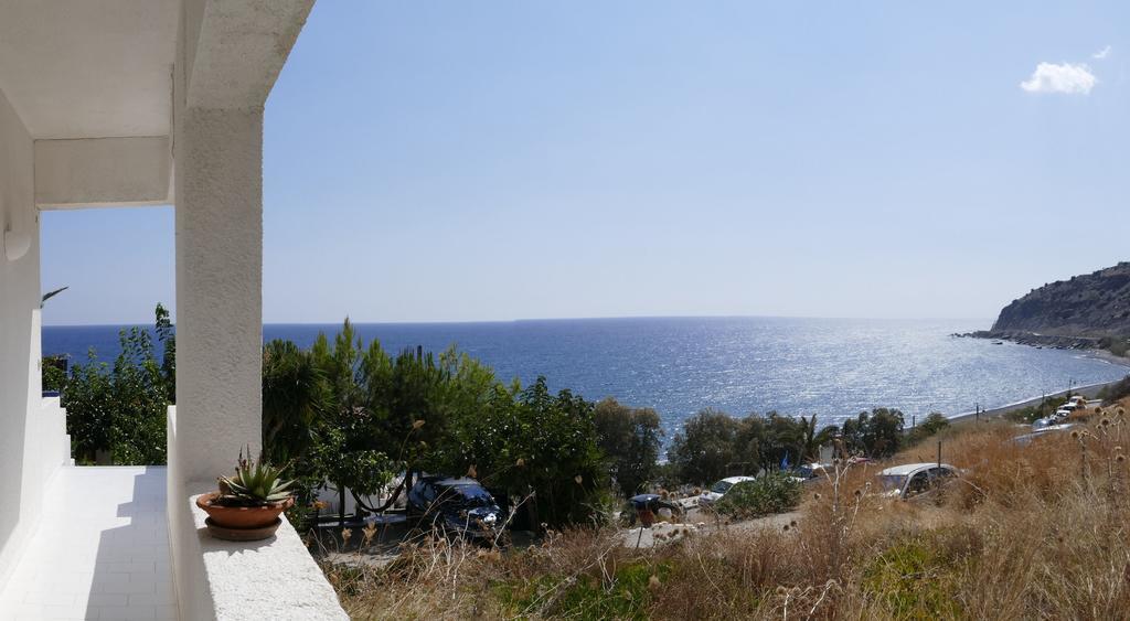 Big Blue Apartments Myrtos Dış mekan fotoğraf